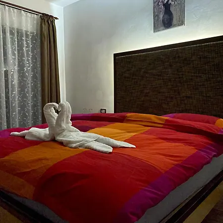 Guest house Montana